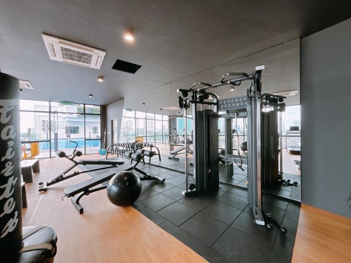 Residents' gym at Space Residency